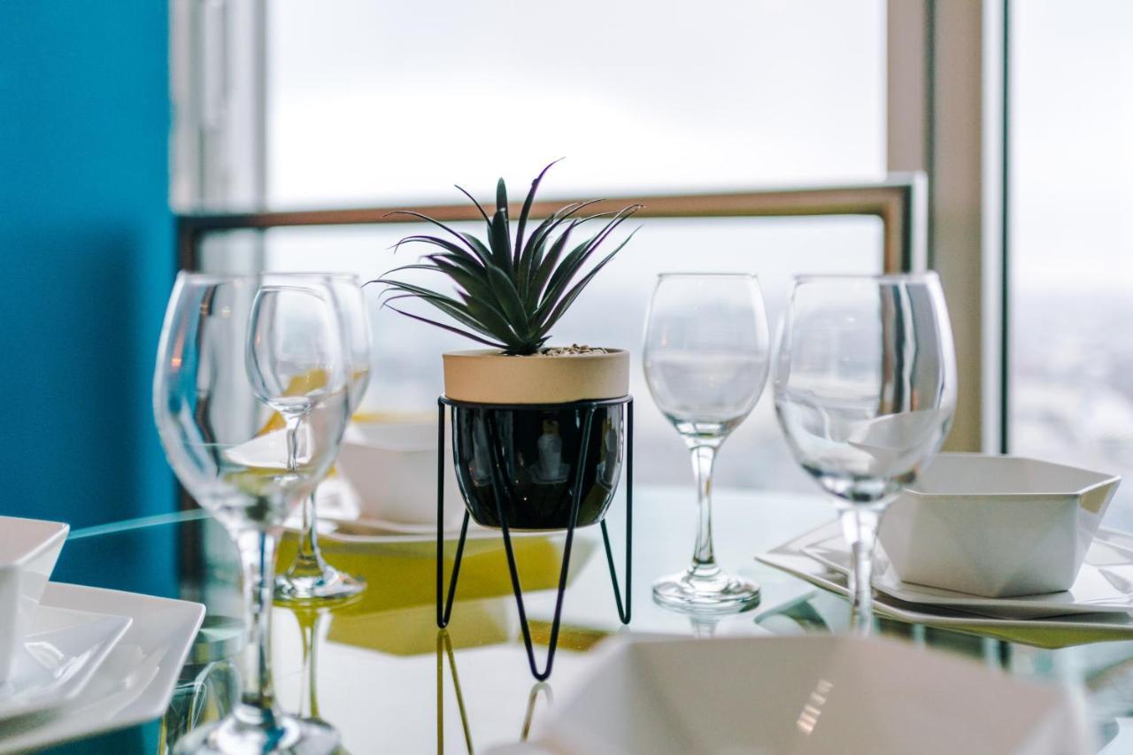 Luxury Right In The Centre! Incredible Panoramic Views! Ideal For Professionals Staying In Birmingham! Perfect For Long Stays! Appartamento